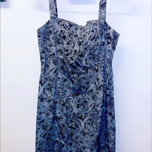 Black bandana print dress